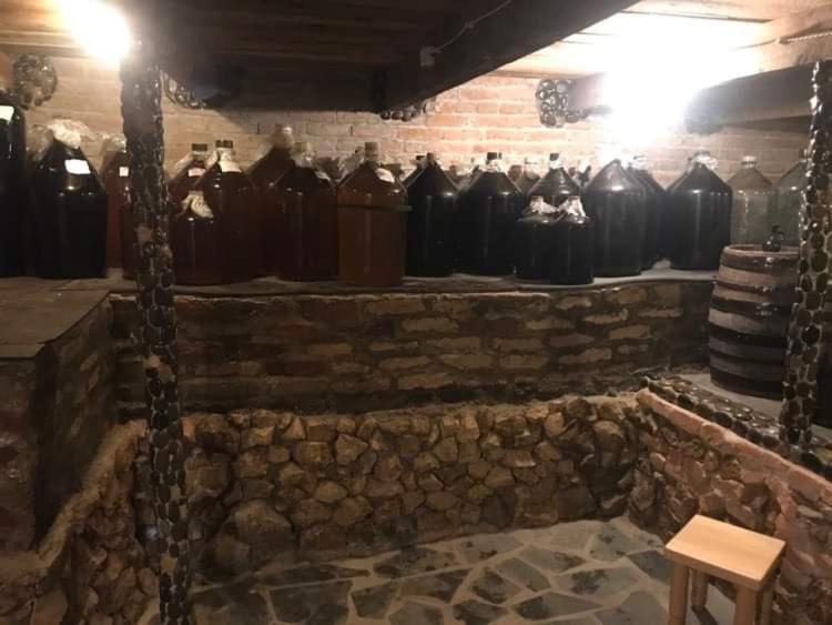 Hostel Saba Кутаиси Екстериор снимка